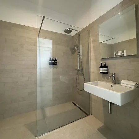 A Casa Bed and Breakfast Mombaruzzo